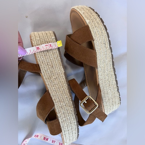 American Eagle Womens Brown Suede Open Toe Buckle Ankle Strap Platform Sz 9 - Picture 8 of 10